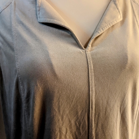 Women's | Sleeveless Top | XL - Picture 8 of 9